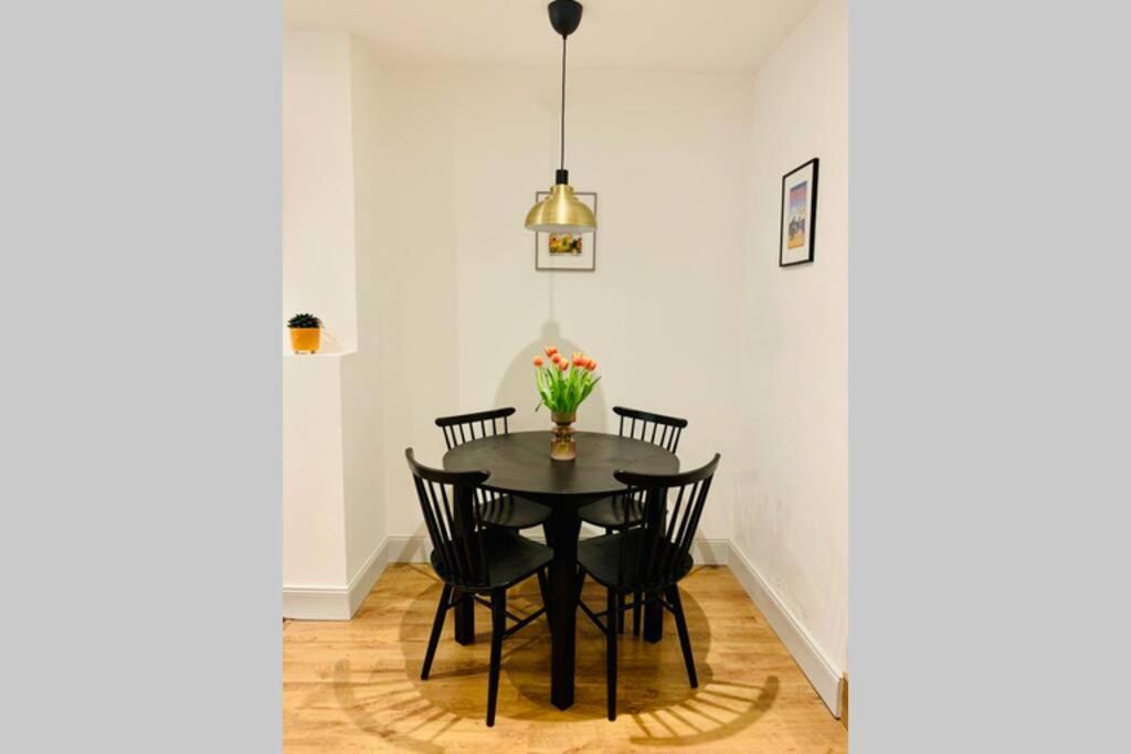 The Nook - A Stylish Apartment With Garden, Near The Beach Berwick Upon Tweed Exteriör bild